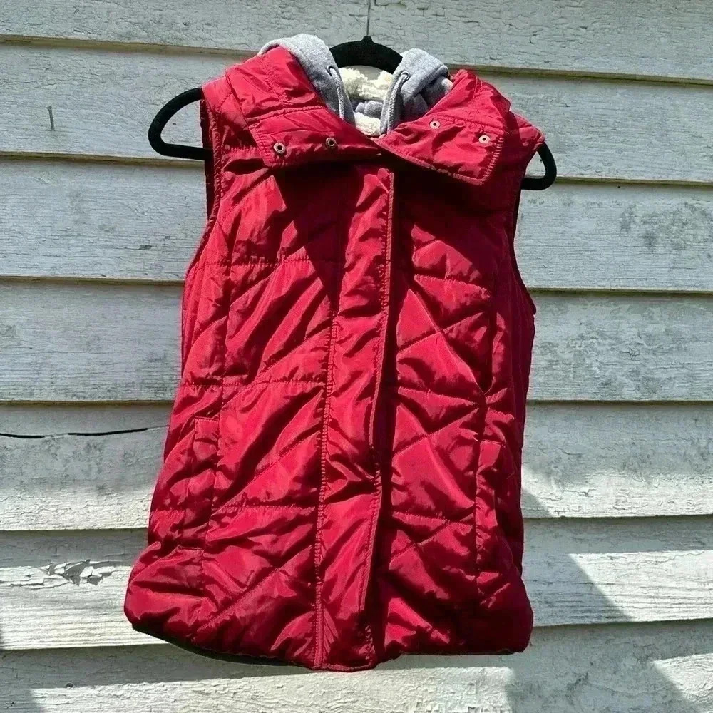 Ci Sono Originals faux Sherpa puffy vest size L Child